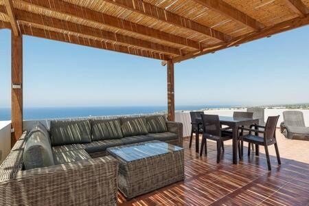 Joya Cyprus Mermaid Penthouse Apartment Agios Amvrosios  エクステリア 写真