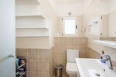 Joya Cyprus Mermaid Penthouse Apartment Agios Amvrosios  エクステリア 写真