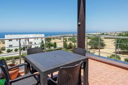 Joya Cyprus Mermaid Penthouse Apartment Agios Amvrosios  エクステリア 写真