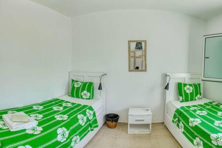 Joya Cyprus Mermaid Penthouse Apartment Agios Amvrosios  エクステリア 写真